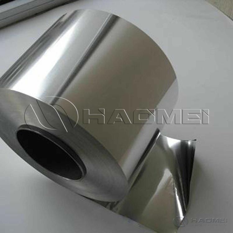 Battery and Aluminum Foil