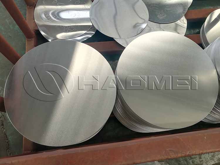 Why Are Aluminium Circles Chosen for Utensils